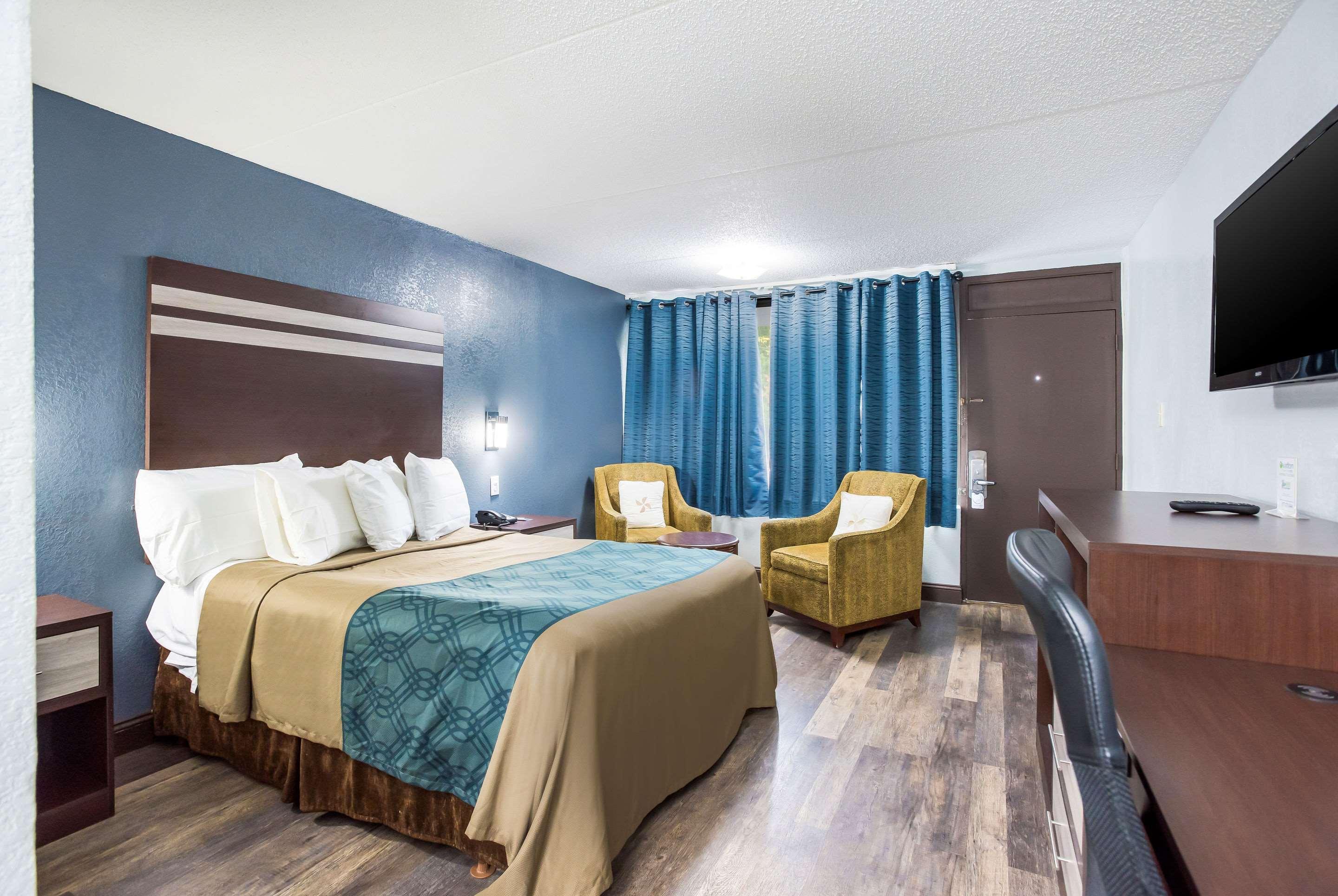 Rodeway Inn Hammonton Exterior photo